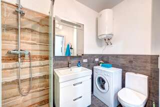 Апартаменты Apartments near Kiev Botanical Garden ym.Hryshka Киев Апартаменты с 1 спальней-10